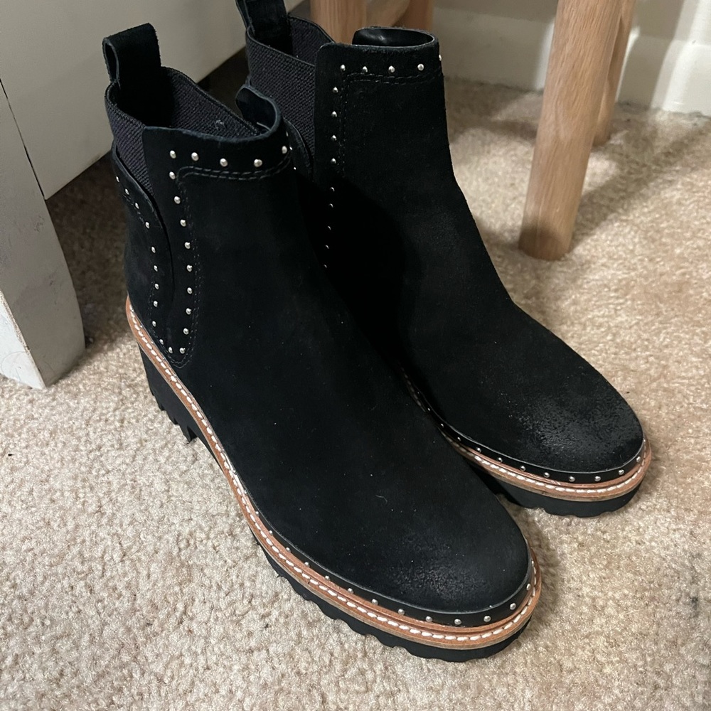 Dolce Vita size 7.5 black suedes boots.
